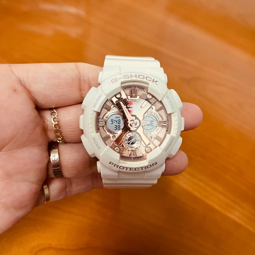 Casio G-Shock White and Rose Gold Woman’s Watch